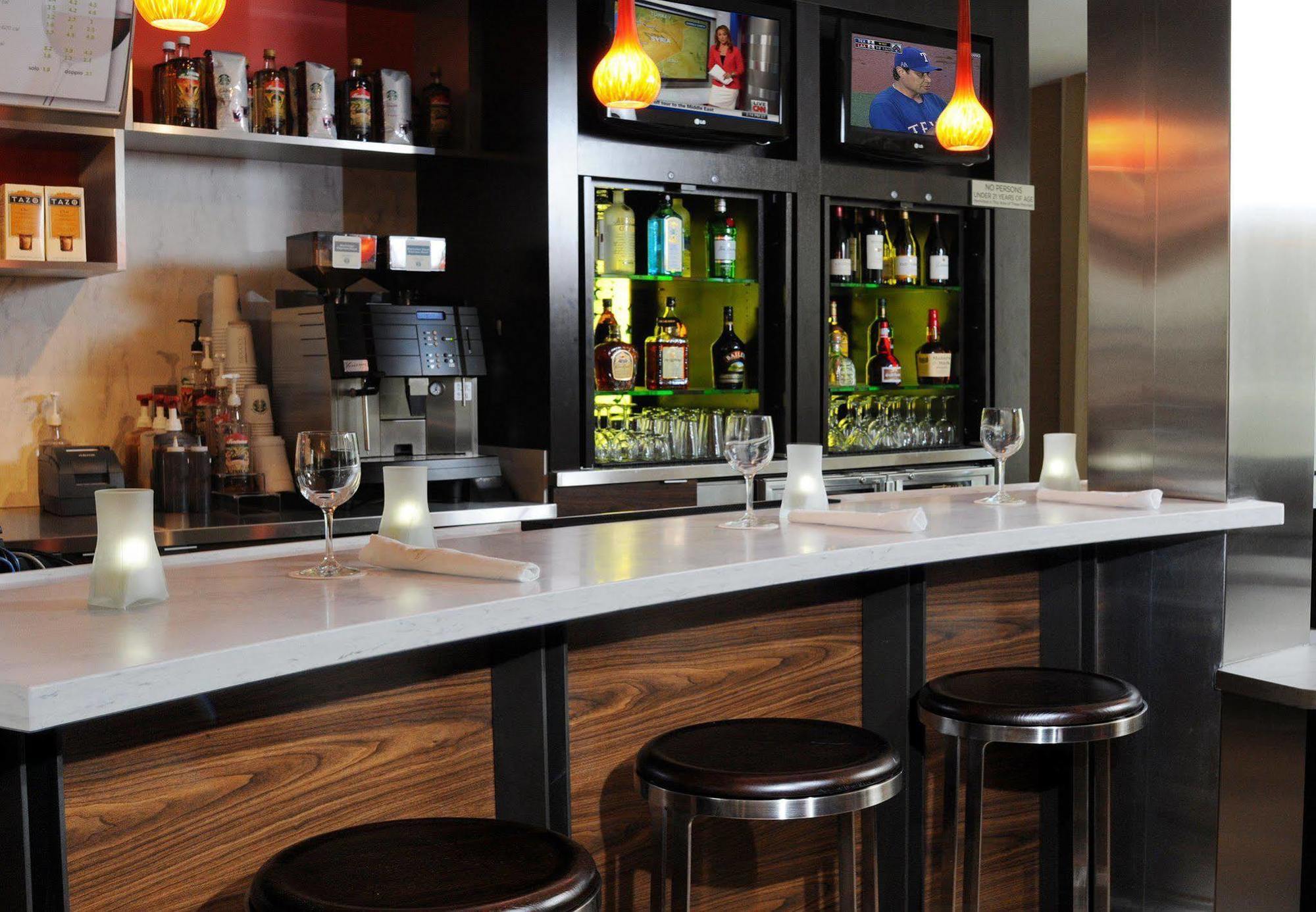 Hotel Courtyard By Marriott Airport Oklahoma City